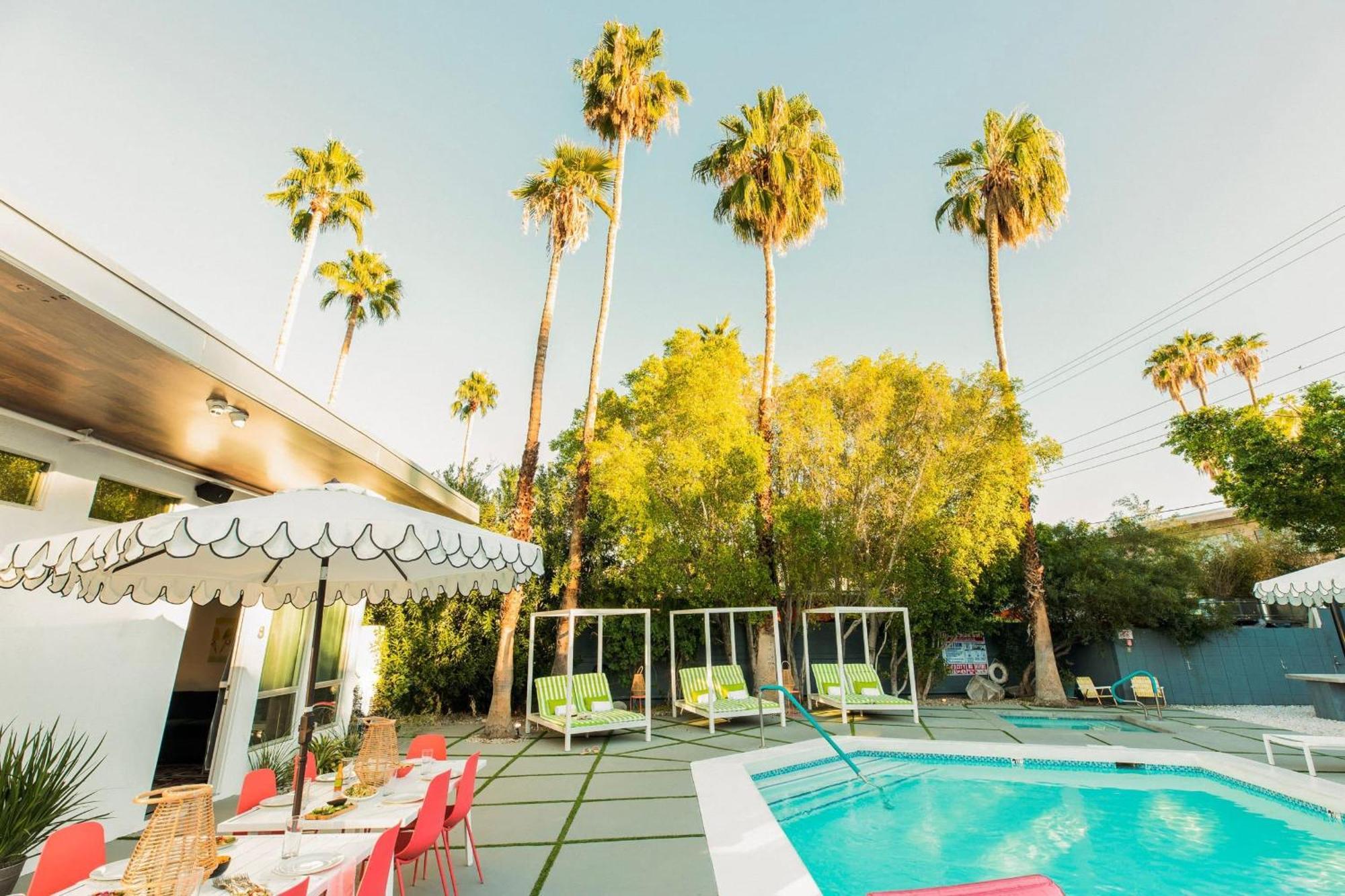 The Wesley Hotel By Avantstay Retro Spacious W Bbq Pool Spa Palm Springs Exteriör bild