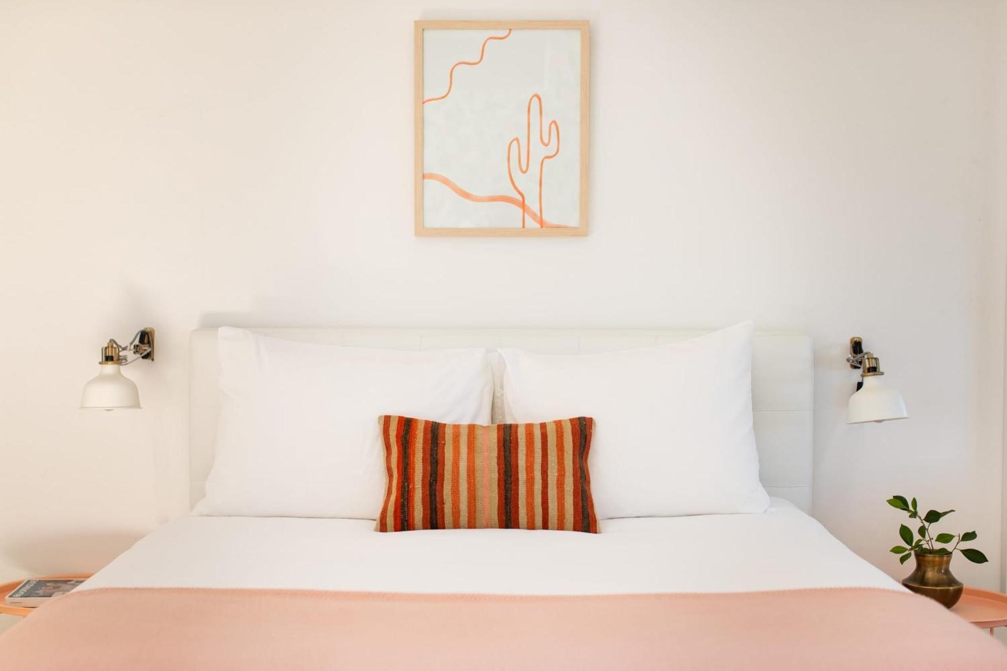 The Wesley Hotel By Avantstay Retro Spacious W Bbq Pool Spa Palm Springs Exteriör bild
